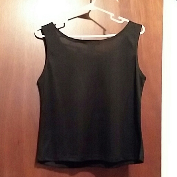 Ladies top - Picture 2 of 3